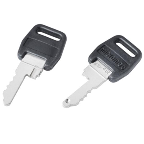 德國SIEMENS西門子 人機(jī)界面HMI   6AV2124-0QC24-0AX0