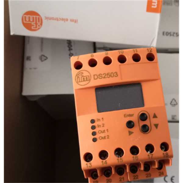 德國IFM易福門  帶顯示屏的壓力傳感器2 PN7560